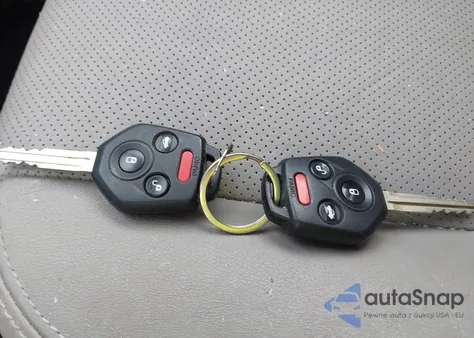 2016 Subaru Forester 2.5I Limited z USA, uszkodzony, nr VIN JF2SJARC1GH425846